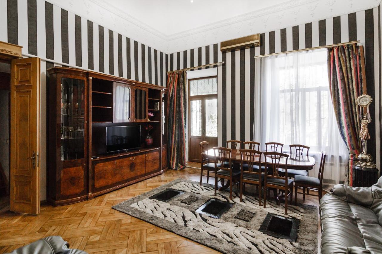 Katerynynska Street 3-Bedrooms Apartment Odessa Exterior foto